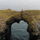 세계의 명소와 풍물 197 - 아이슬랜드, 가트클레투르 공암과 아르나르스타피 마을 이미지