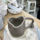 흙의 향기 빚은 도자기 이미지