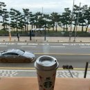스타벅스 광안비치점 이미지