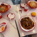 바비로즈케이크 | ˚ෆ*₊ 왕십리역 한양대 y2k 쇠맛 키티카페 타이파 레터링 홀케이크 주문제작 ʚ🩵ɞ 민네 팝업 ˚ෆ*₊