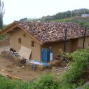 산골흙집 이미지