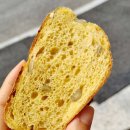 루(Roux) | [이태원 빵집] 해방촌 사워도우, 깜빠뉴 맛집 루 베이크(ROUX BAKE) : 강민경 추천 빵집