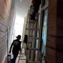 홍원막국수 안성점 | 그림같은 별장 하늘에 가까이 산 정상에 지어진 멋진풍경을 볼수있게 만들어진 별장 청소