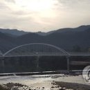 냇강쉼터 이미지