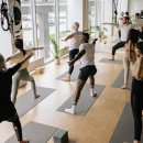 직장인을 위한 요가 이미지