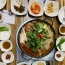 모메존감자탕 이미지