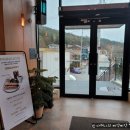 방동수변공원 | 벚꽃과 함께한 물멍 타임 대전 방동호수공원 카페 방문 후기