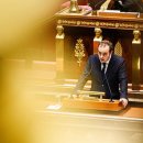 Après la déclaration de politique générale de Sébastien Lecornu, savoir sor 이미지
