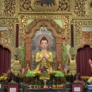 동전던지기 조형물 이미지