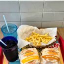 롯데리아 온양점 | 롯데리아 청양 바삭 통새우 버거, 청양칠리 새우 베이컨 신메뉴 비교 후기 (가격 할인쿠폰 칼로리 영양...