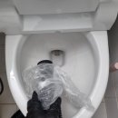 변기막힘 이미지