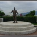 현인, 노래하는 나그네 이미지