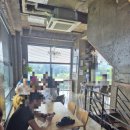 오버더 | 제주 서귀포 크림 브릴뤠 맛집 카페오버더윈도우 솔직후기