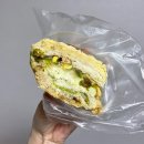 부산 빵지순례 맛집 <초량온당> 방문기 I 웨이팅 방법 I 우베소라빵 제리의 치즈 피스타치오 맘모롱 후기