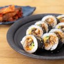 김밥 만들 때 "당근 대신 이 재료" 넣어보세요 분식집 주인도 감탄했습니다. 이미지