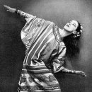 봄의 제전 이미지