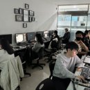 디지털 드로잉으로 이모티콘 만들기 이미지