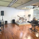 마음 울림 통기타 이미지