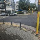 도로공사 사거리 | 아파트 정문 앞 사거리 횡단보도 태양광 표지병 설치 일지