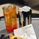 2087 | 독산역카페 찾다가 반한 메종크로키 후기, 흑임자라떼와 크루키 조합