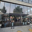 메모리아 인 이태원(Memoria in Itaewon) | [이태원역,용산구] 통유리의 쾌적한 개방감을 가진 이태원 카페 메모리아 인 이태원(MEMORIA in Itaewon)