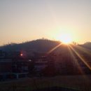 해뜨는 언덕 이미지