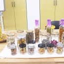 노란담장 이미지