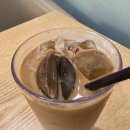 커피에 반하다 풍무도서관점