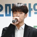 **혁