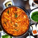 닭이봉춘천닭갈비 이미지