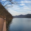 호수길 화장실 이미지