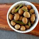 꽈리고추 메추리알장조림 만들기 감칠맛 살린 메추리알 조림 요리 이미지