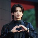 박형식 , 20년 동고동락 동료 회사로 … ‘ 레브 ‘ 서 새출발 이미지