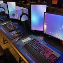 피크 PC방 이미지