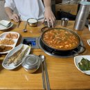 현준찌개식당