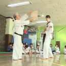 무지개 태권도장 이미지