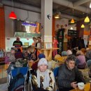 En Russie, après quatre ans de guerre, l'économie tousse, les retraités sou 이미지