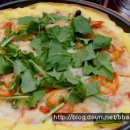 하늘과 소나무 이미지