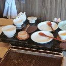 꽃과 한옥 | 북촌 한옥마을 카페 찻집 차뜰 귤건정 (귤정과) 후기