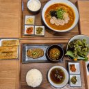 교대역 12번출구 앞 교통섬 | 떡갈비 한상 끝판왕, 교대맛집 담떡 솔직후기!