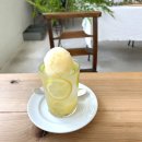 좌천동굴 | 부산 좌천동 [네살차이] 찜기에 찐 식빵에 고소한 수제 단팥과 수제 버터의 조합