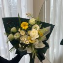 광산구-139 | 광산구꽃집 지아나플라워즈 수완장덕점 계절꽃들이 색감별로 진열돼 있었어요