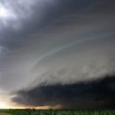 토네이도 이미지