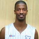 KCC 새 용병 <b>아이지아</b> 빅터, 신장 측정 통과