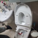 홍합공중화장실 이미지