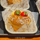 강변의 하루 | [평택대형카페] 아카이브(Archive) / 강변뷰와 토끼 가족이 반겨주는 힐링스팟 방문 후기
