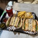 쭈니 | 신부동 맛집 쭈니창고 수제버거 후기 천안터미널 근처 혼밥 추천