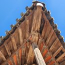 NR-32-하-1053 | [경북/영주] 배흘림 기둥에 기대서서....부석사 무량수전(無量壽殿)