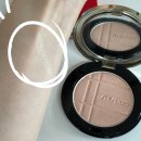 크리스탈장 | 시세이도 컬러 글로우 인핸서 02 베이지 크리스탈 내돈내산 후기 :: 가루날림 없는 하이라이터 (로라...