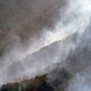 [속보] 하동 지리산국립공원 산불, 야간 진화 계속…주민 194명 대피 이미지